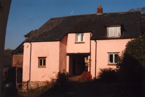 11 Middle Combe Farmhouse -Gate House